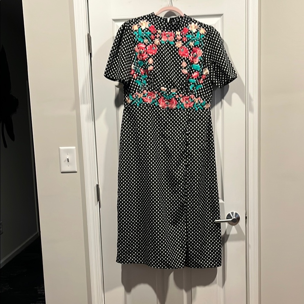 OSOS DESIGN Floral Black and White Polka Dot Dress With Floral Features. Size 12